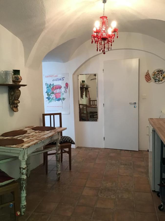 Wienerstrasse 3 غمبولدسكيرشن المظهر الخارجي الصورة